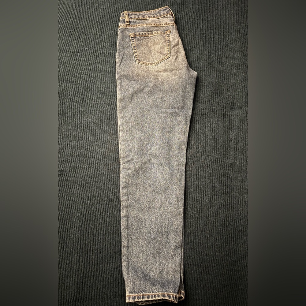 Fashion Nova straight leg jeans.